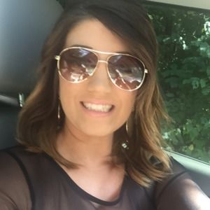 Meet your Posher, Devon